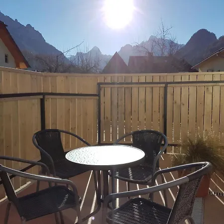 Διαμέρισμα Brina *