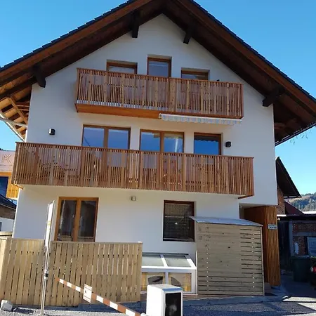 Brina Apartment *